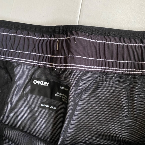 New mens XL and XXL Oakley Beach Pixel shorts - Picture 4 of 5